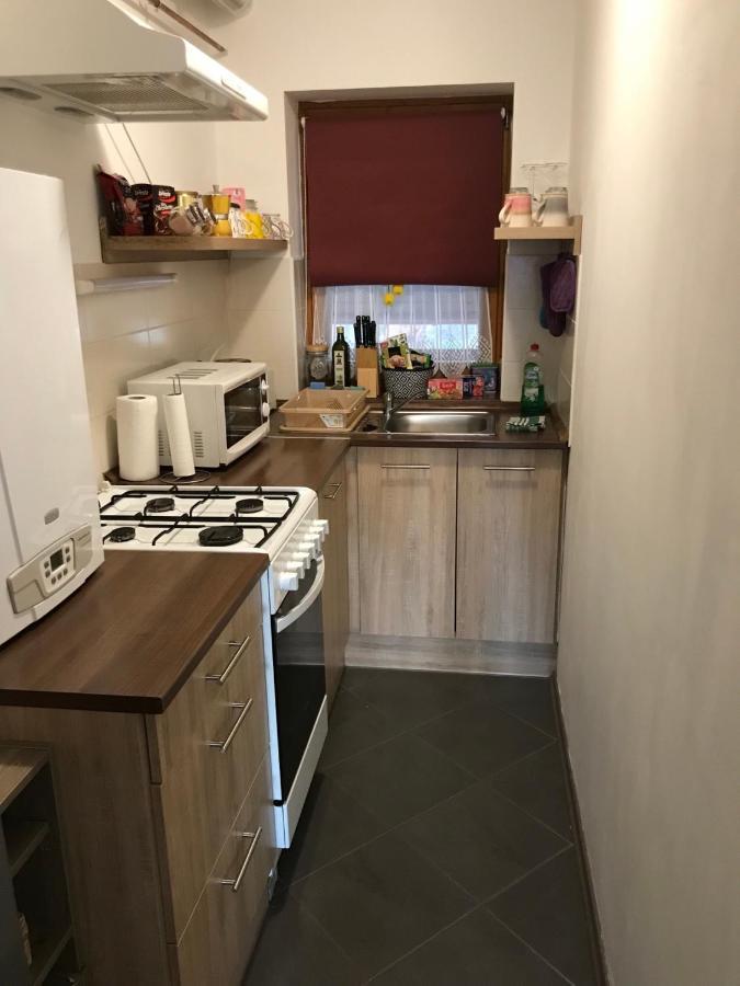 Pitypang Apartman Дьюла Экстерьер фото